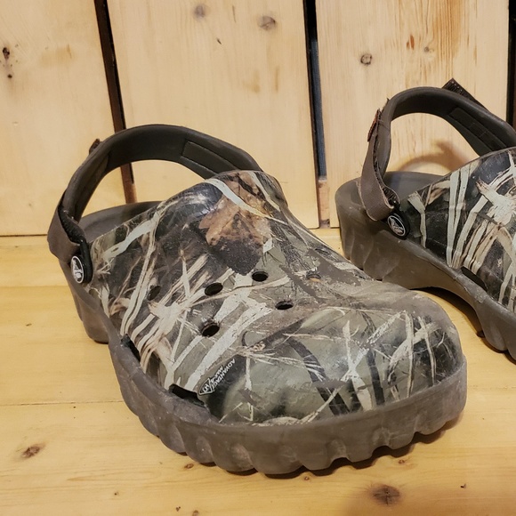 off road crocs camo